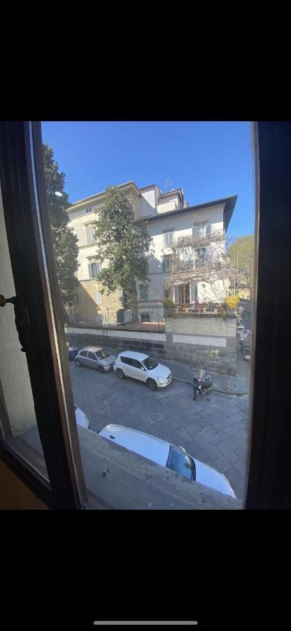 Cozy Classic Italian House Near Santa Croce, On The Lungarno Apartamento Florença Exterior foto